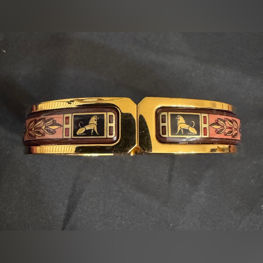 Michaela Frey Wien 24k Gold Plated Pink 💗Enamel Etruscan Clasp Bangle Bracelet